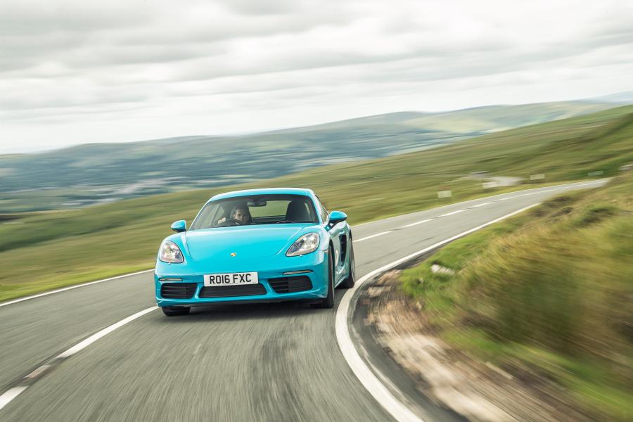  Porsche 718 Cayman S 2016 года  (UK) (фото 10 из 14)